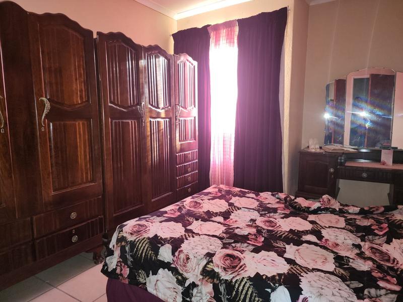 4 Bedroom Property for Sale in Belhar Western Cape